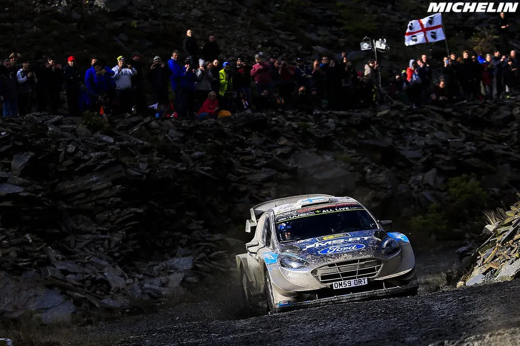 Gill dan Johansson Perang Judul di Junior WRC Finlandia
